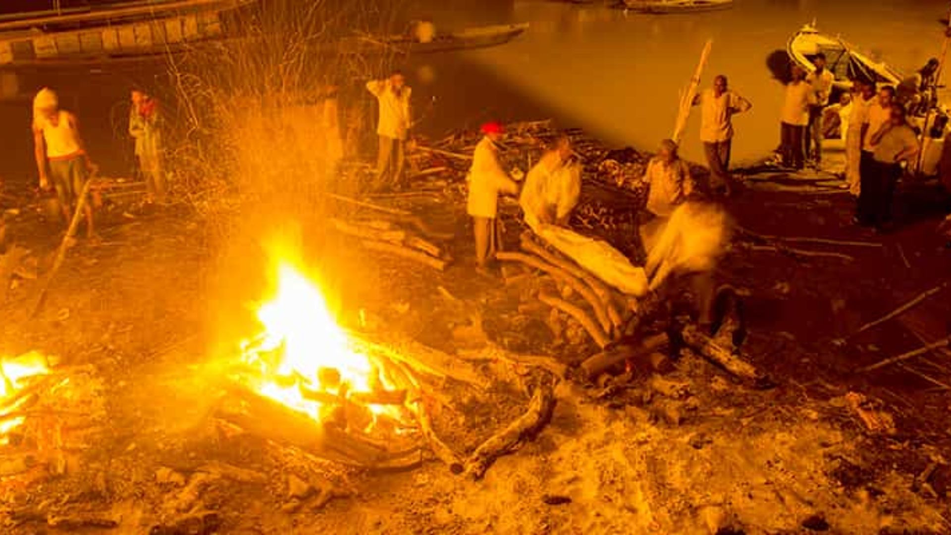 Nimtala Ghat – Where Aghoris Roam